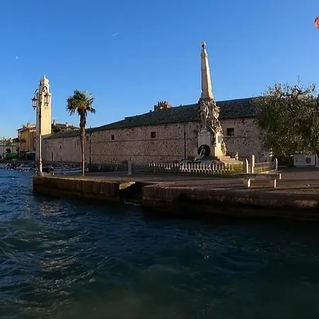 Gasthuis Castello Centro Storico *