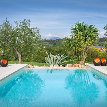 Mexico-con Piscina E Whirpool *