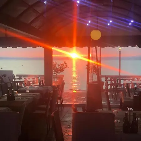 Esperia Hotel