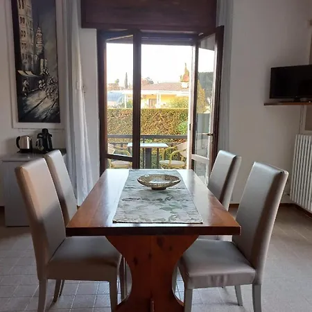 Elisabetta Apartment *