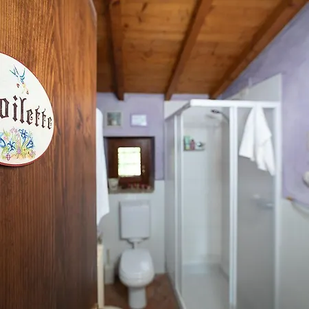 Holiday home Nocino - Regarda Travel *