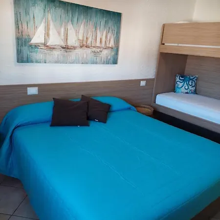 Blue - A Due Passi Dal Lago, Parcheggio Privato Apartment *
