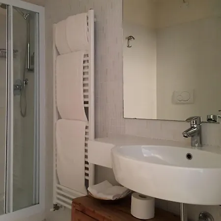 Vialeromadodici Rooms&apartments 3* Lazise