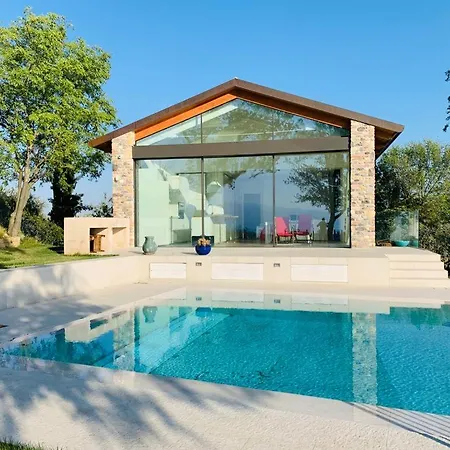 Villa Emma Lazise. Astonishing View