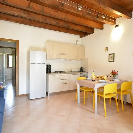 Residenza Corte Casara Aparthotel Lazise