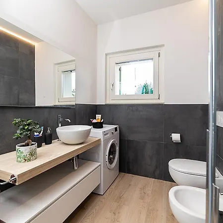 Cascinale 11 - Regarda Travel Apartment