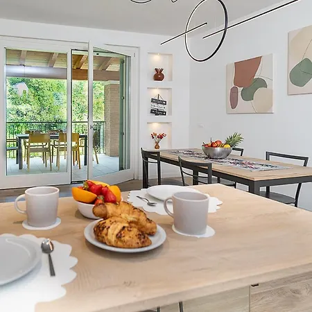 Apartment Cascinale 11 - Regarda Travel *