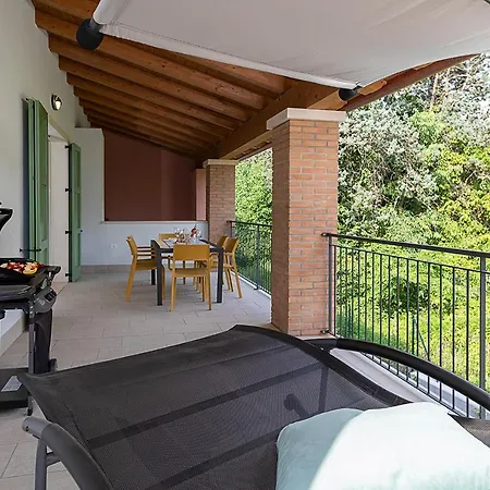 Cascinale 11 - Regarda Travel Lazise