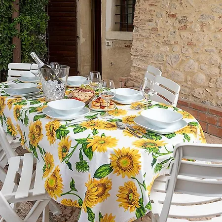 Nocino - Regarda Travel Holiday home *