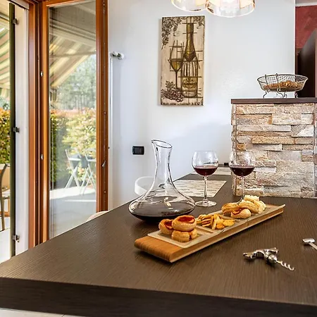 La Promenade - Regarda Travel Apartment *
