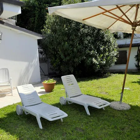 With Private Garden, About 1 Km From The * Lazise