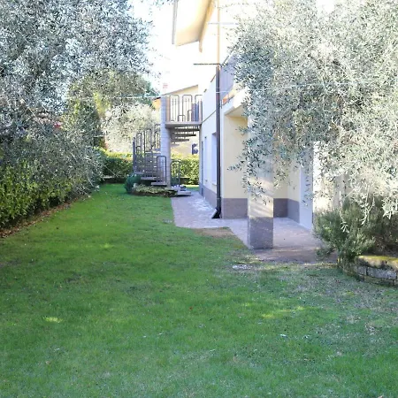 Holiday home Tranquility In The Center Of Lazise, Neraby The