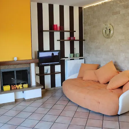 Holiday home Tranquility In The Center Of Lazise, Neraby The *