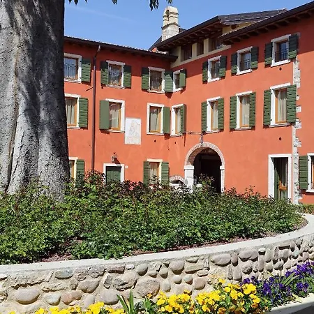 Borgo Mondragon 4* Lazise
