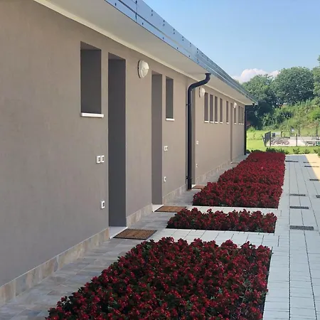 Agricamping Al Grappolo Divino * Lazise