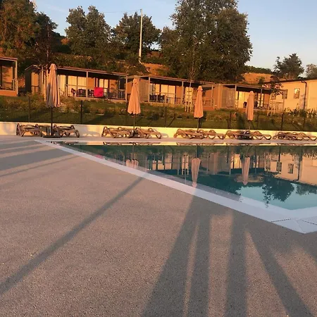 Farm stay Agricamping Al Grappolo Divino *