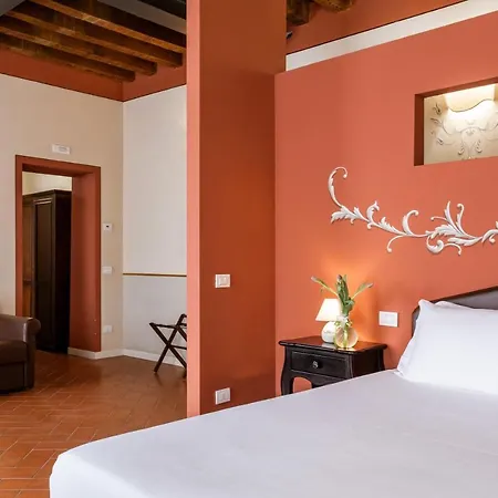Hotel Classique 3*