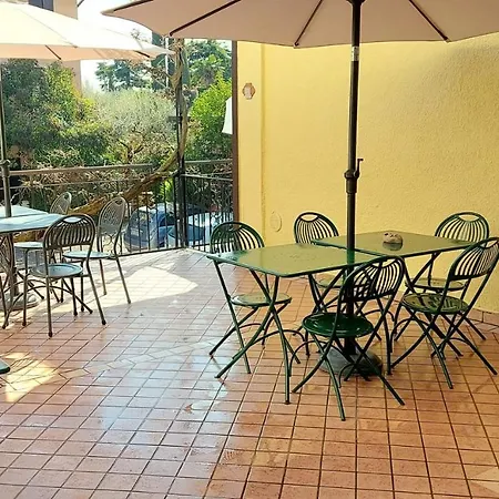 Apartment Al Glicine Lazise