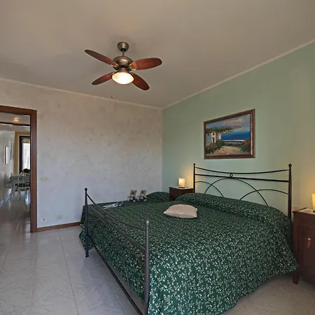Bon Bon 2 - Regarda Travel * Lazise