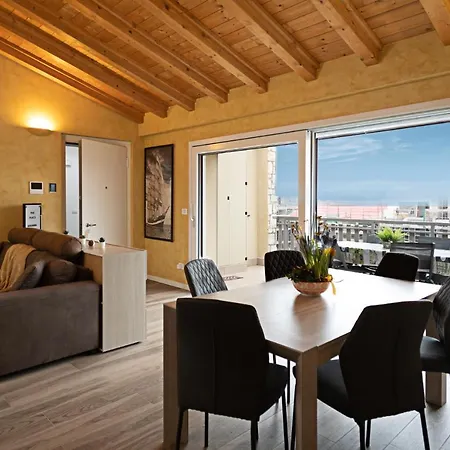 The Place - Regarda Travel Apartment Lazise