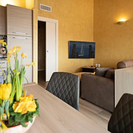 Apartment The Place - Regarda Travel Lazise