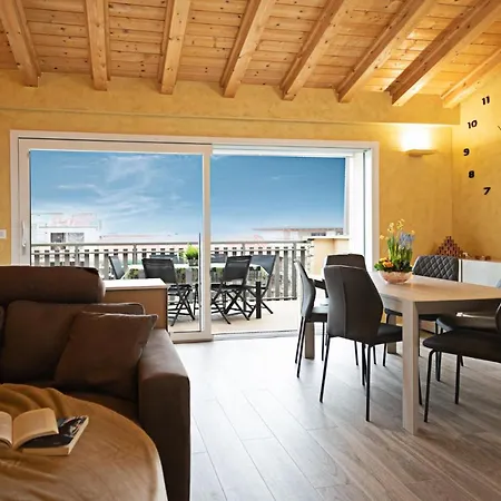 The Place - Regarda Travel Apartment *