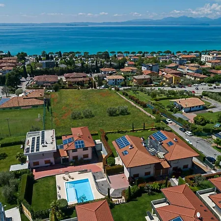 Yin & Yang - Regarda Travel * Lazise