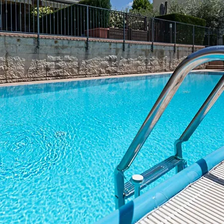Apartment Arcobaleno - Regarda Travel *