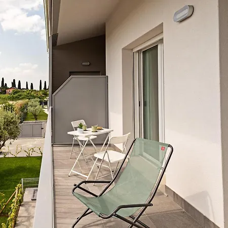 Casa Erika - Regarda Travel Apartment
