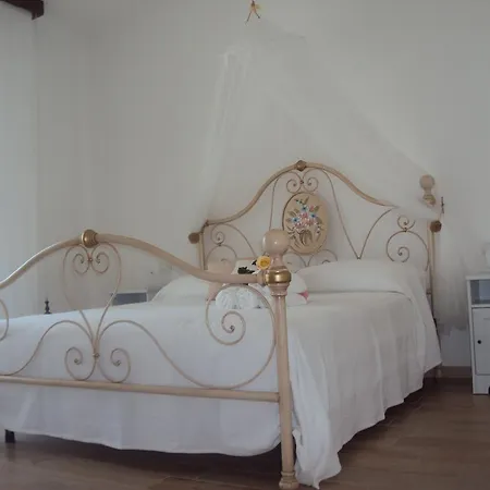 Rosa Del Garda Bed & Breakfast