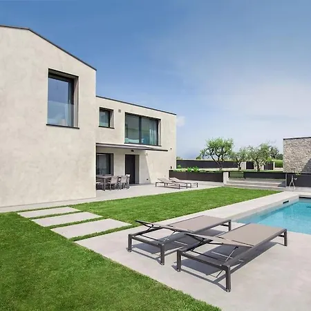 Villa Greghe-lusso Con Piscina