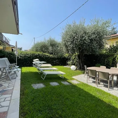 Hera Apartment *
