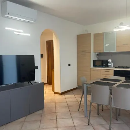 Hera Apartment *
