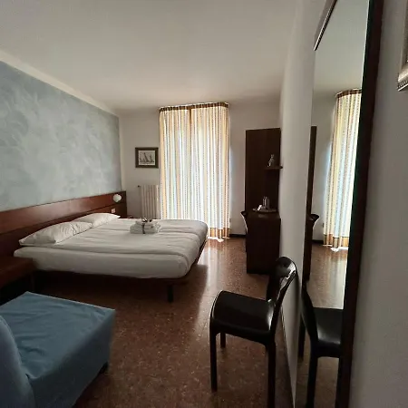 Hotel Da Pina *