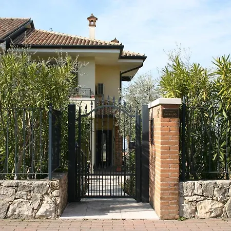 Ausblick Gardasee - Mit Seeblick, Infinity Pool, Garten Und Garage Apartment *