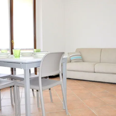 Snug In With Heating Near Garda Holiday home Lazise