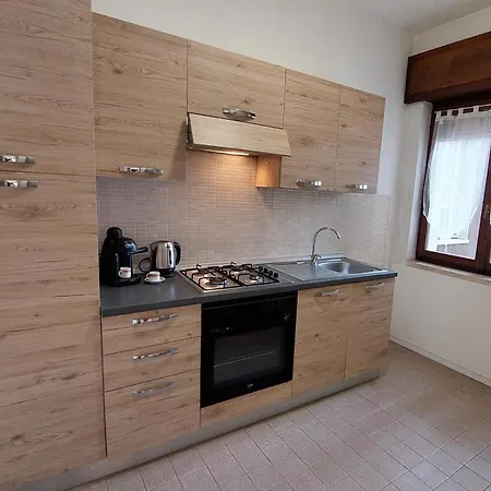 Camelia - A 50 M Dal Apartment Lazise
