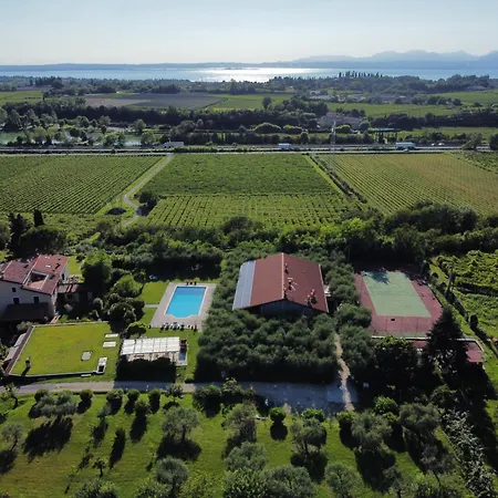Casa Ghirlanda Con Piscina E Campo Da Tennis Apartment Lazise