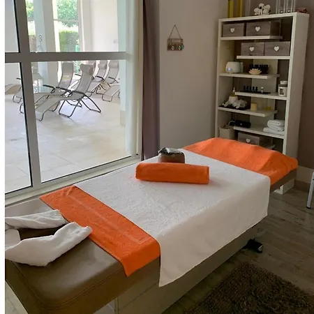 Hotel Bella 4*