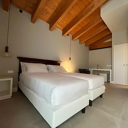 Farm stay La Rondinella