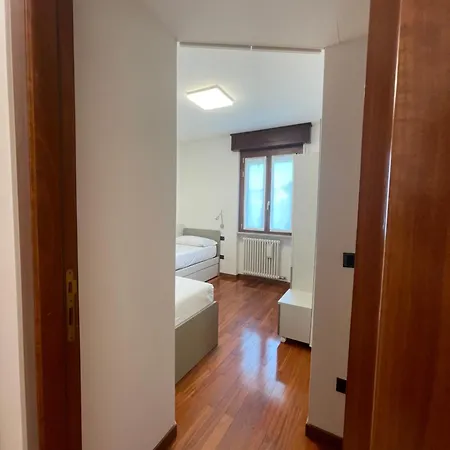 Apartment Hera Lazise