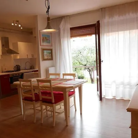 Apartment Solaris With Swimming Pool Lazise