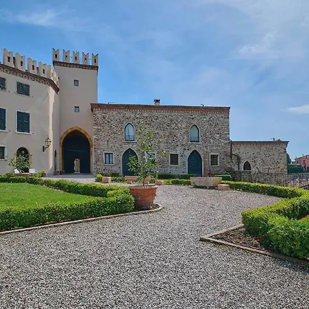 Al Castello - Elegante Residenz Mit Schwimmbad