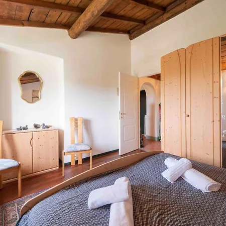 Al Castello - Elegante Residenz Mit Schwimmbad *