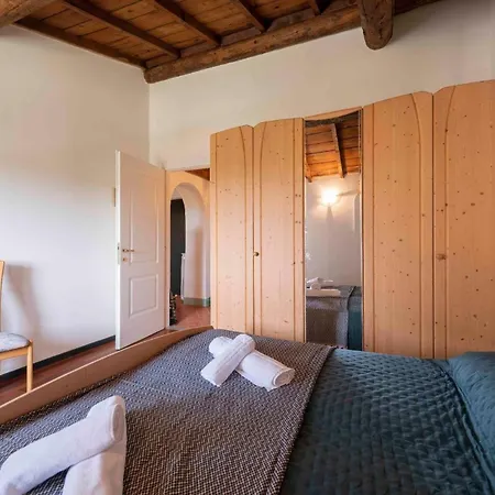 Apartment Al Castello - Elegante Residenz Mit Schwimmbad *