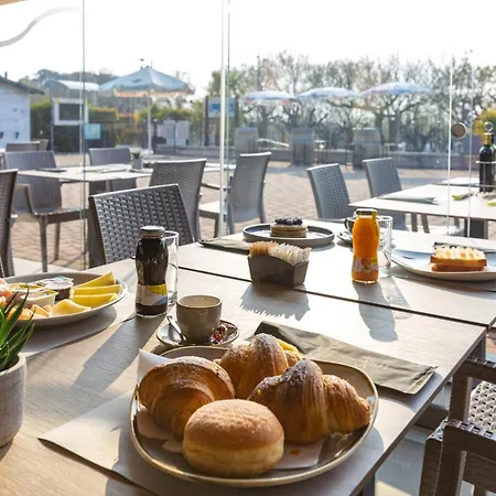 Campingplatz Camping Spiaggia D'oro Lazise