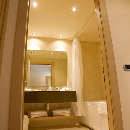 Th - Parchi Del Garda Hotel 4*