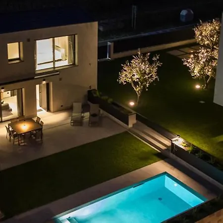 Villa Greghe-lusso Con Piscina *