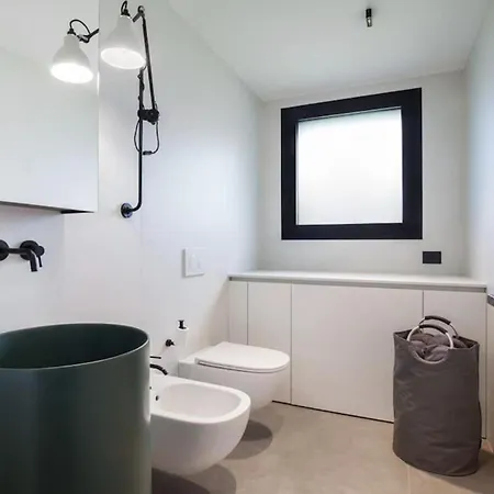 Greghe-lusso Con Piscina Lazise