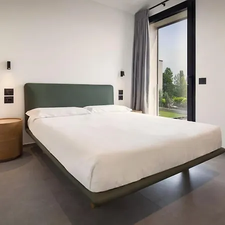Villa Greghe-lusso Con Piscina Lazise